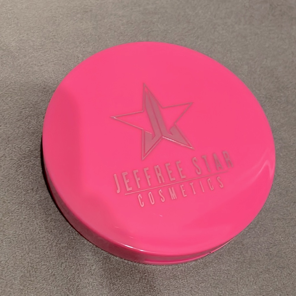 Jeffree Star Skin Frost